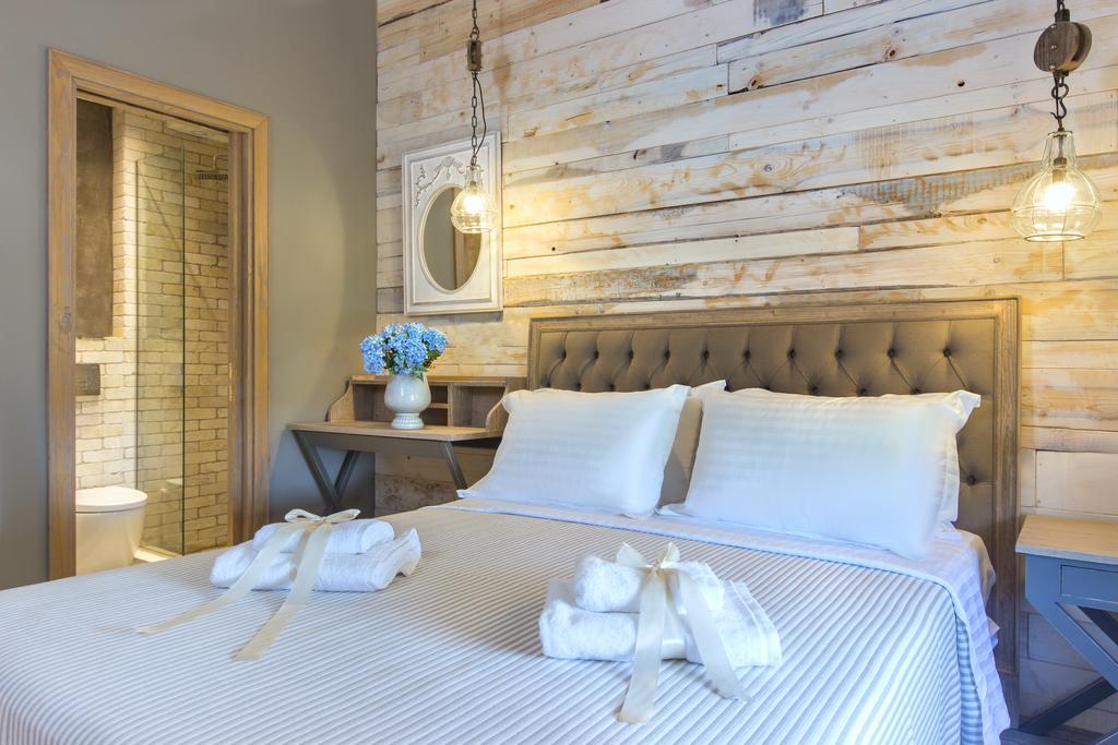 By The Sea Luxury Suites Limenas  Ngoại thất bức ảnh