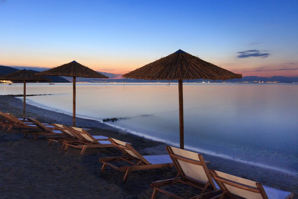 By The Sea Luxury Suites Limenas  Ngoại thất bức ảnh