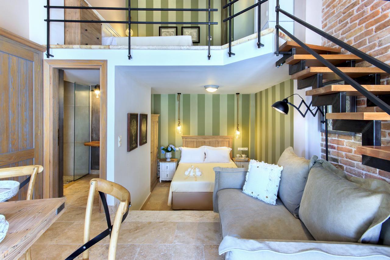 By The Sea Luxury Suites Limenas  Ngoại thất bức ảnh