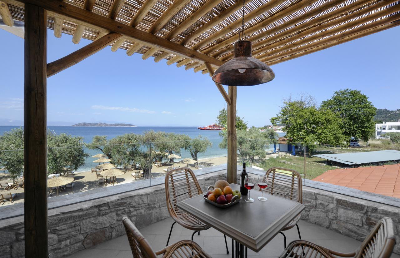 By The Sea Luxury Suites Limenas  Ngoại thất bức ảnh